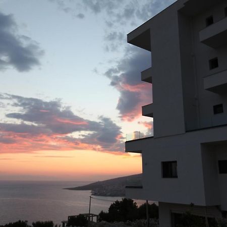 Angjelo Apartments Sarande Ngoại thất bức ảnh