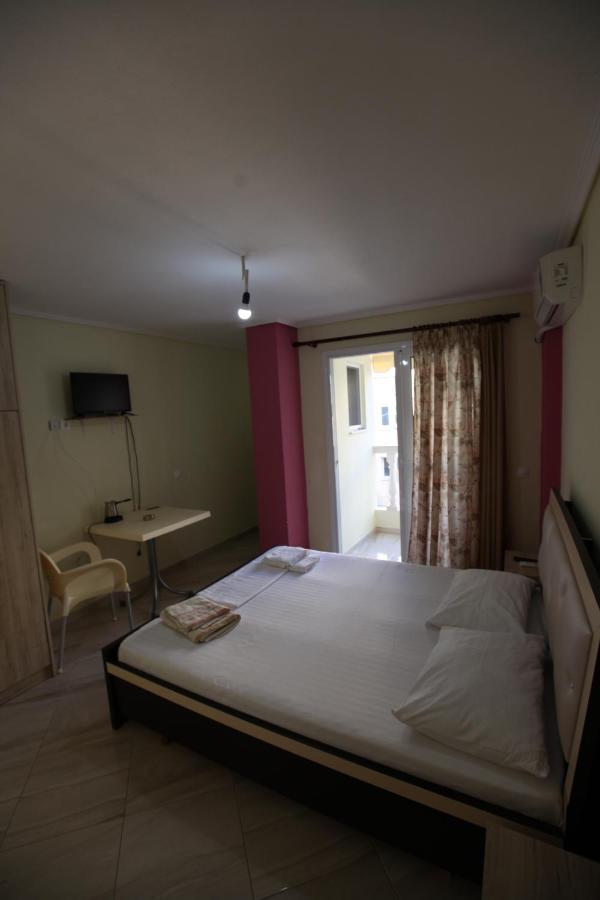 Angjelo Apartments Sarande Ngoại thất bức ảnh