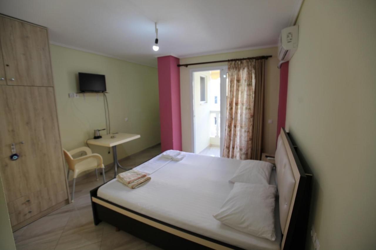 Angjelo Apartments Sarande Ngoại thất bức ảnh