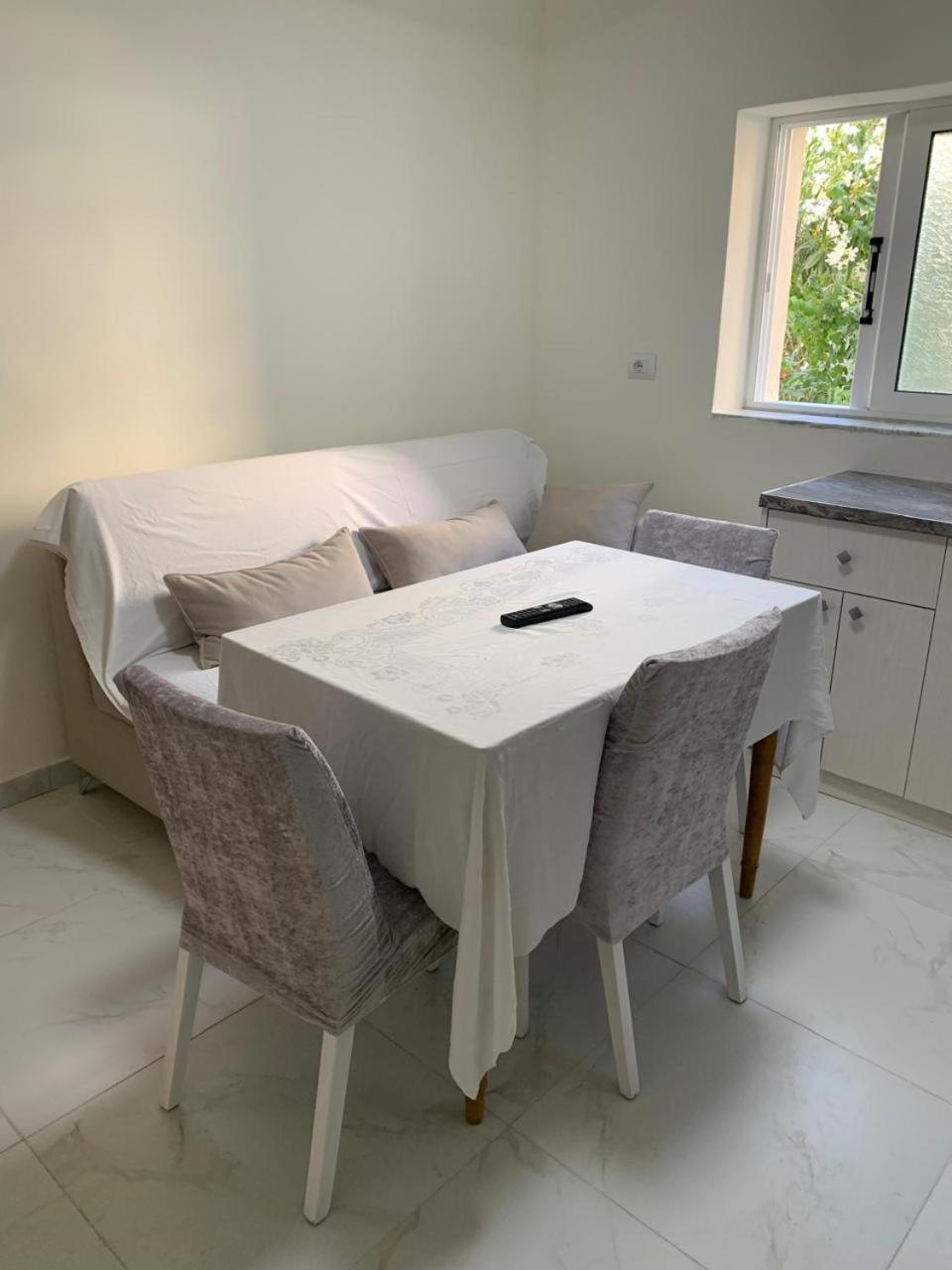 Angjelo Apartments Sarande Phòng bức ảnh
